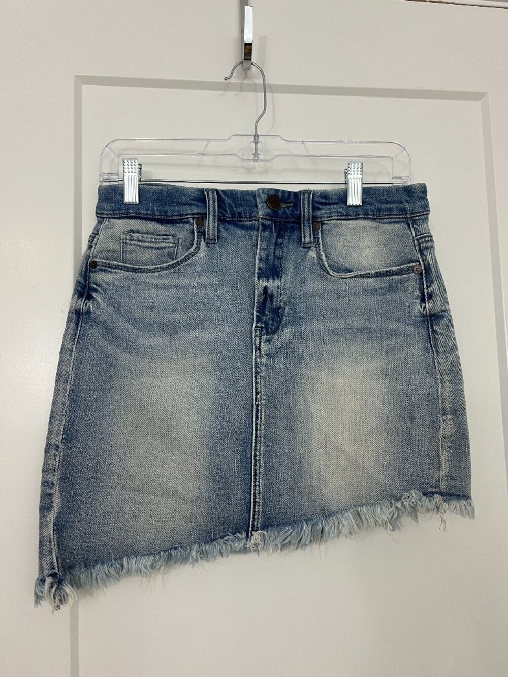 BLANKNYC Size 27 Blue Distressed Asymmetrical Raw Hem Denim Mini Skirt